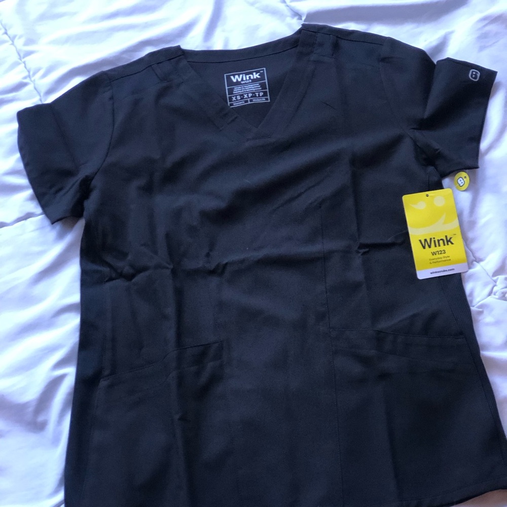 Wink Women's Modern Fit V-Neck Scrub Top in Black